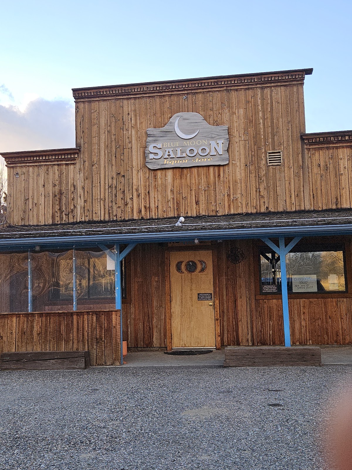 Blue Moon Saloon Campground and RV Sites