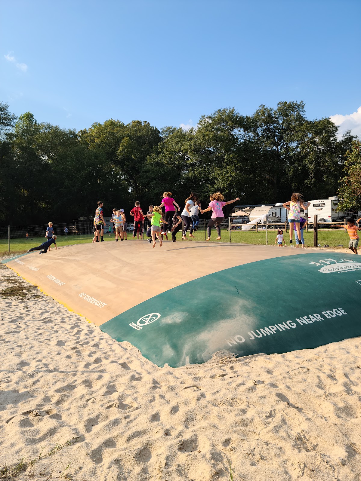 Yogi Bear's Jellystone Park at River Bottom Farms