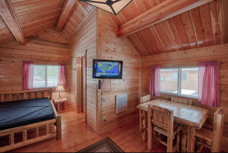 Yellowstone Grizzly RV Park