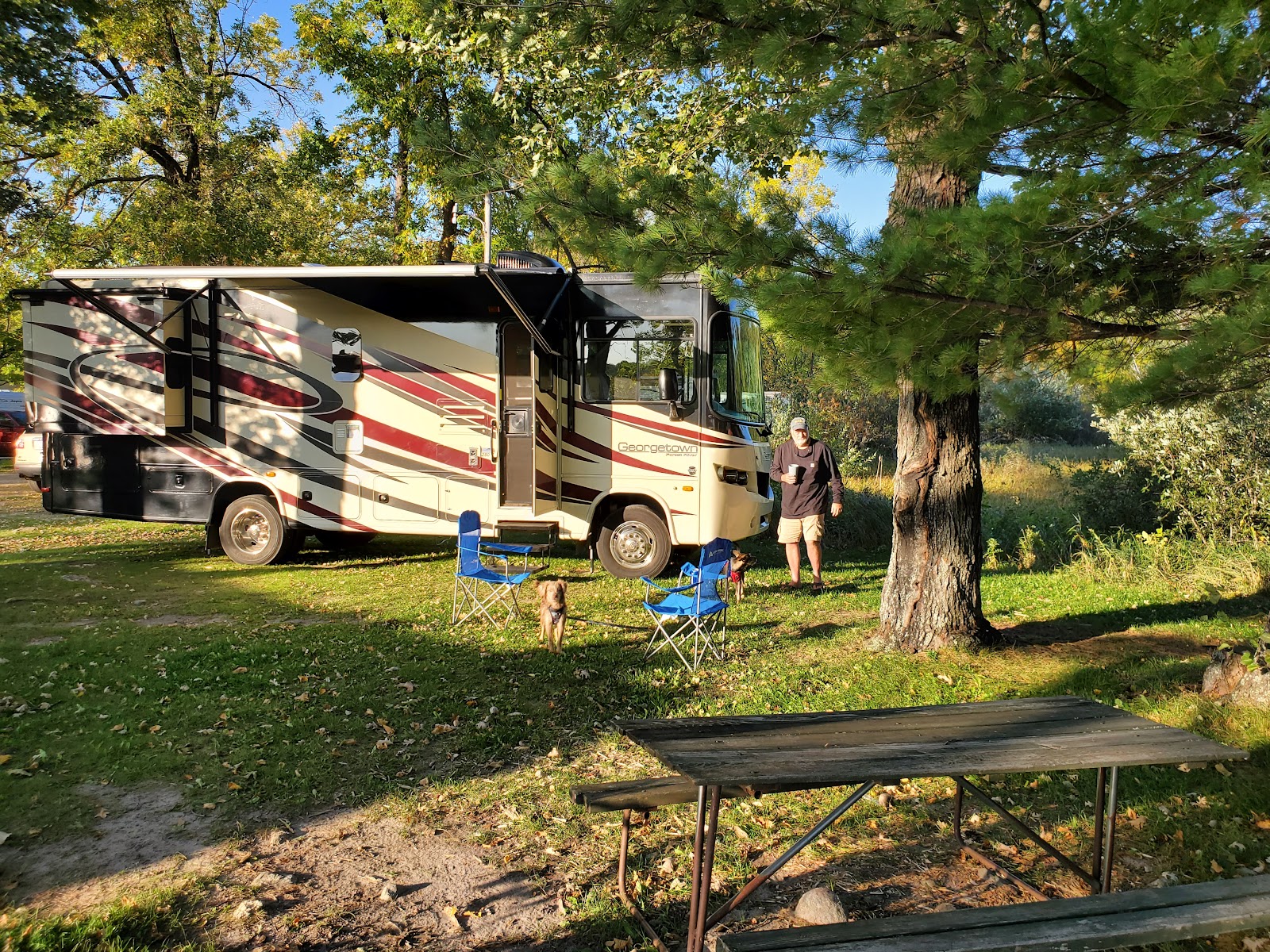 Quietwoods Campground & Resort