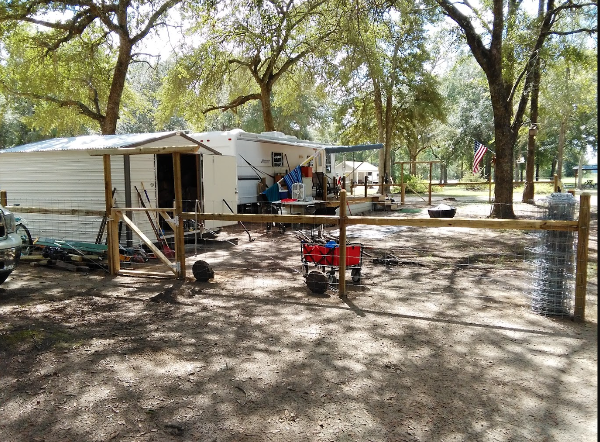 CreekSide RV Park & Campground