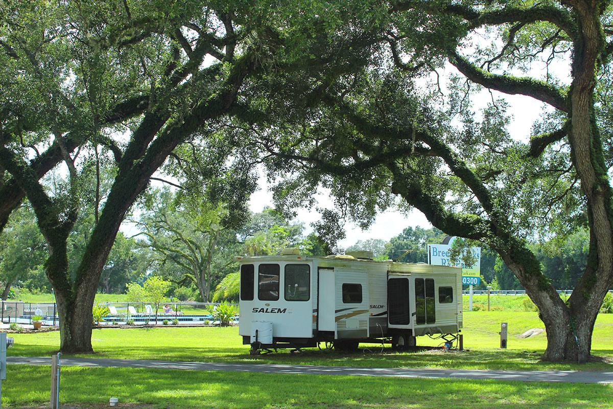 Breezy Oaks 55+ RV Park