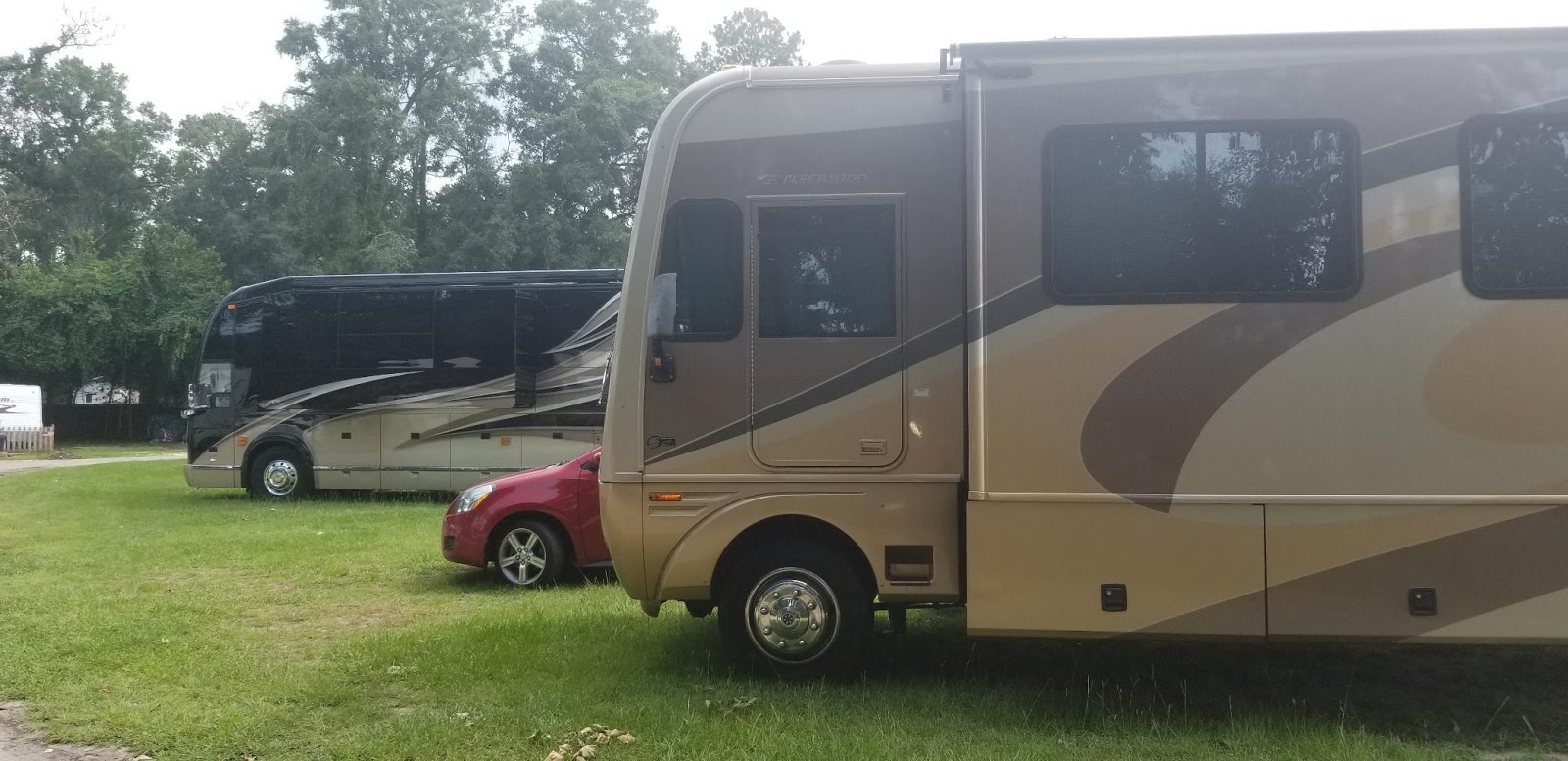 Lakeside Travel Park