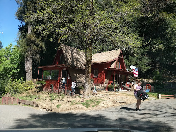 Creekside Cabins and RV Resort