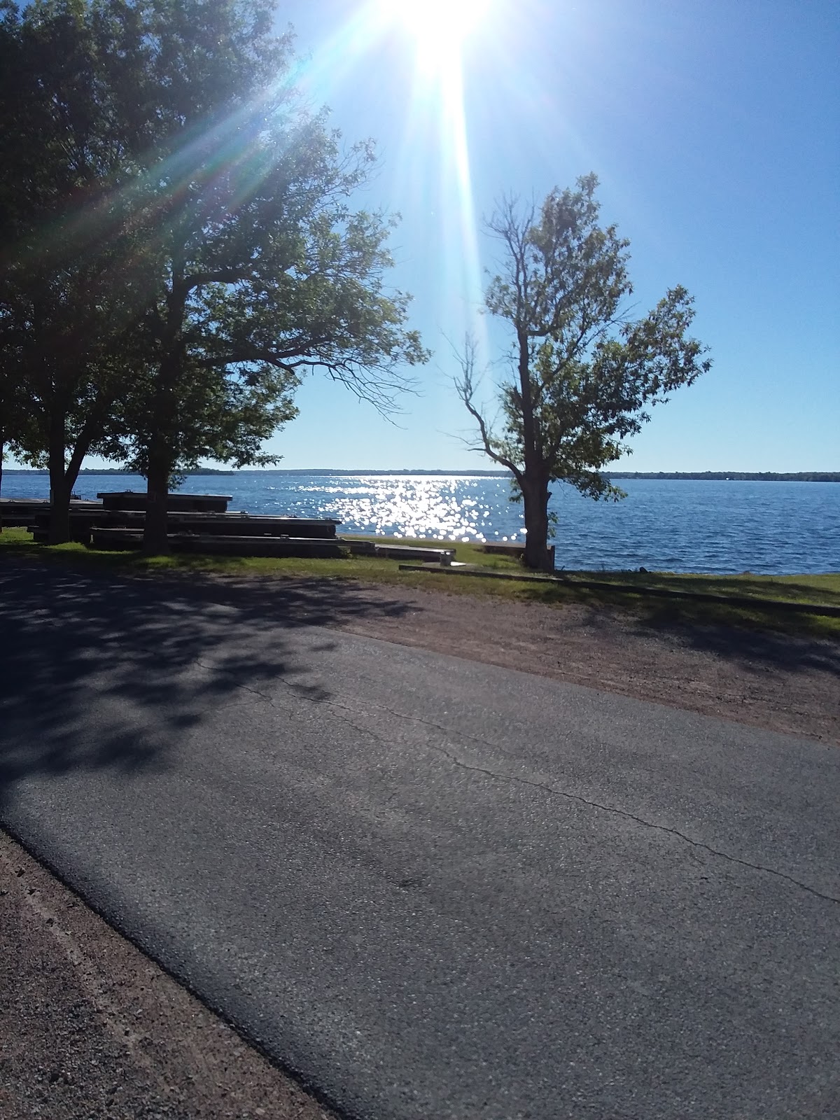 Shangri La Campground, Restaurant & Marina