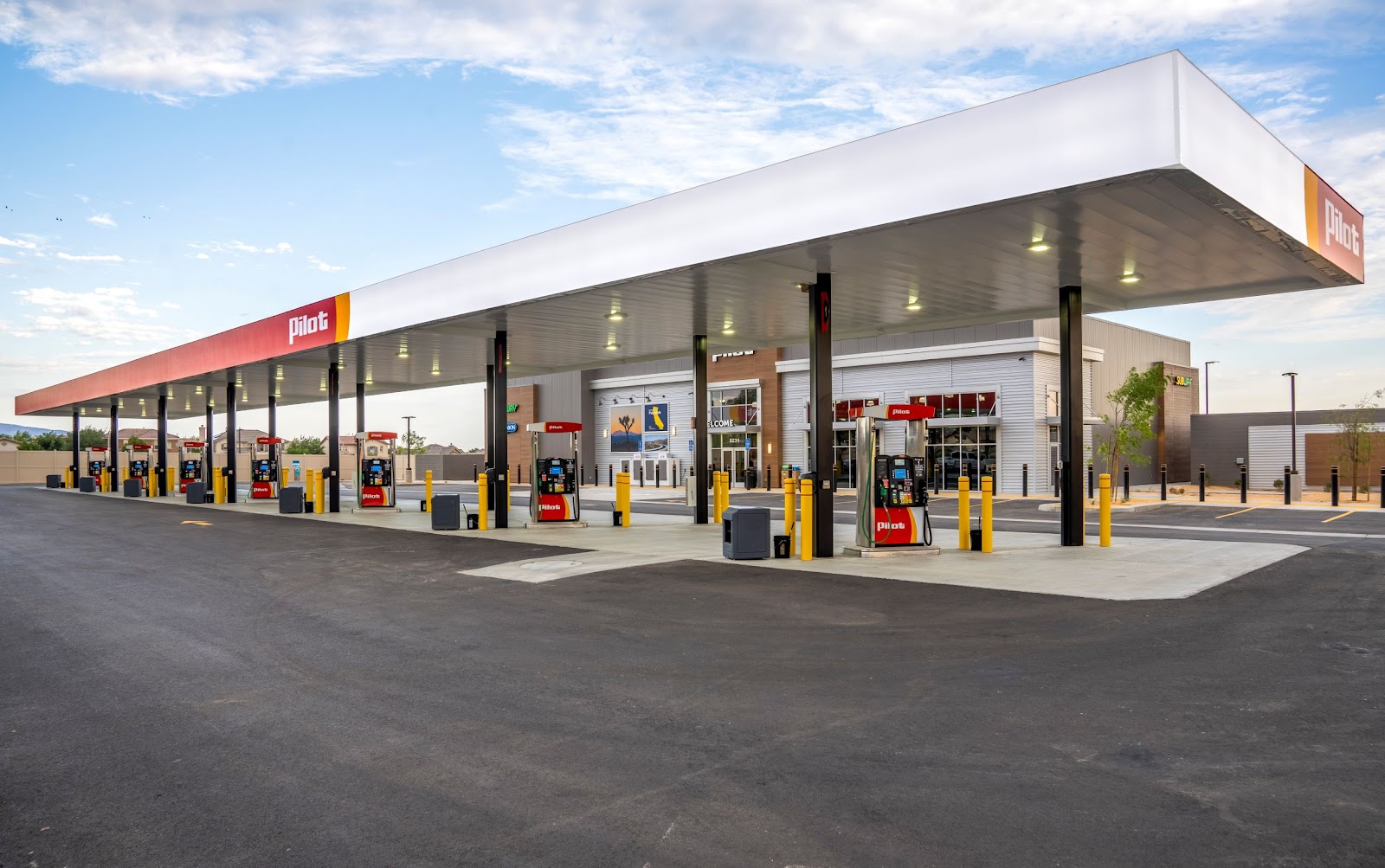 DAD's 113 Travel Center