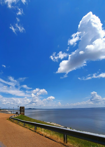US Army Corps of Engineers Campground And Boat Launc