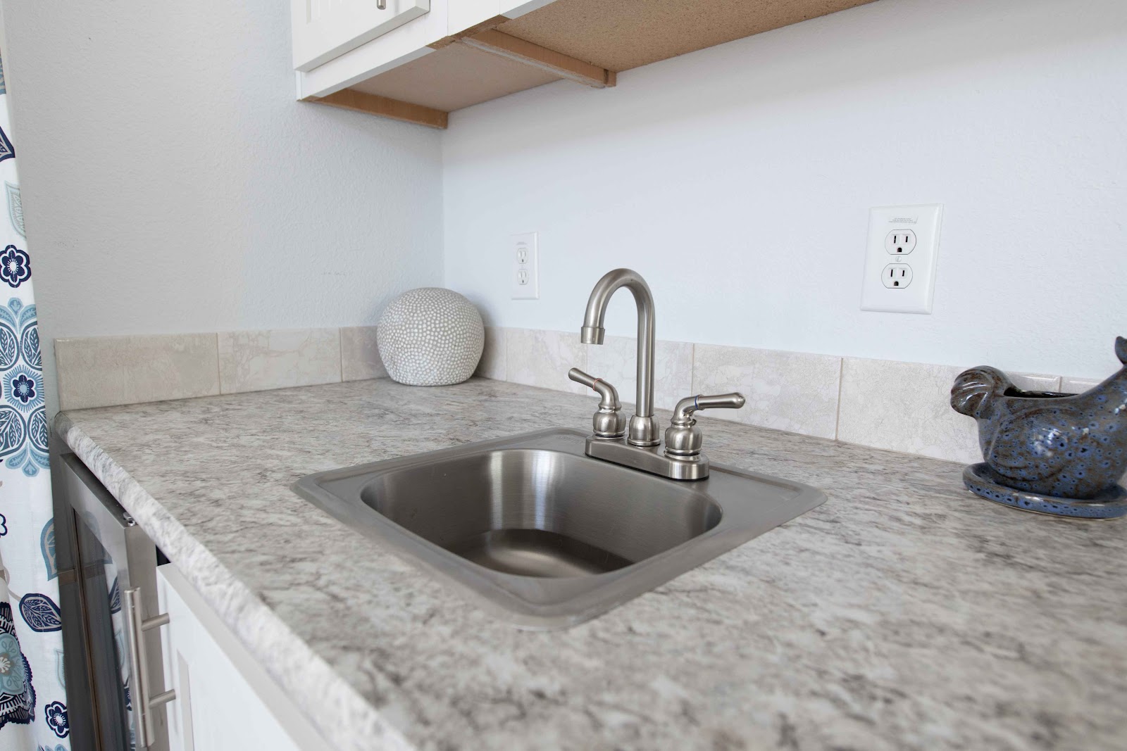 Pelican Carefree RV Resort