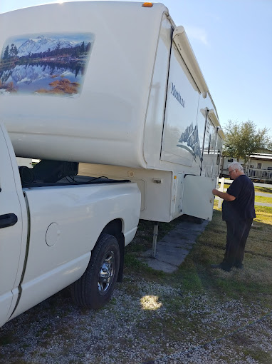 Dickinson RV Travel Park