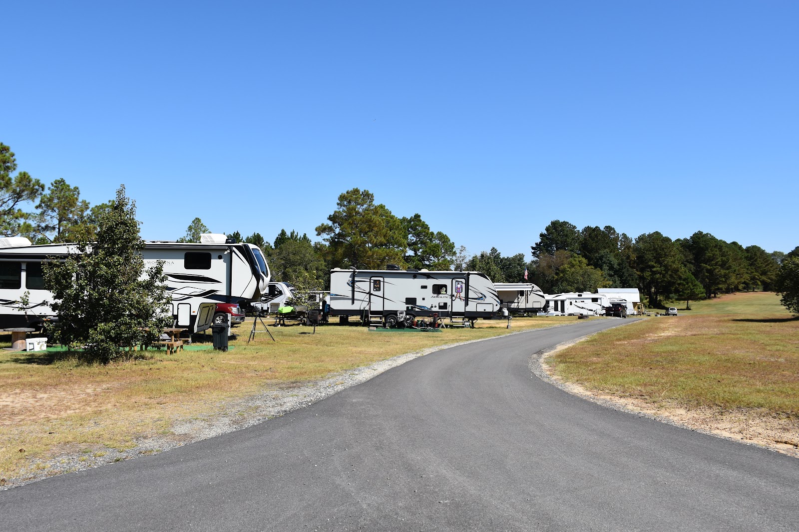 Wanee Lake Golf & RV Park