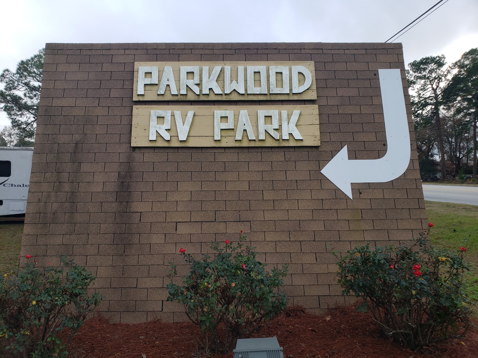 Parkwood RV Park & Cottages
