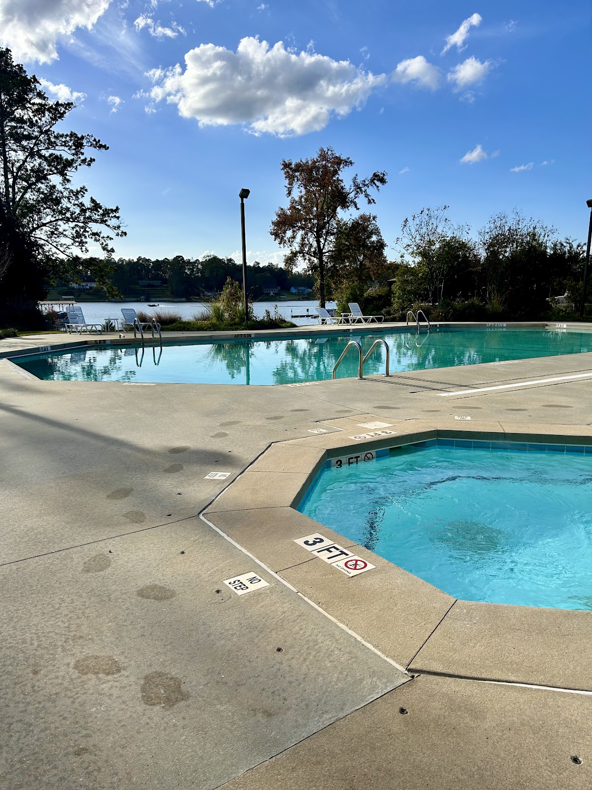 Lake Greenwood Motorcoach Resort