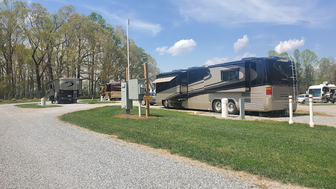 Salem Breeze RV Park