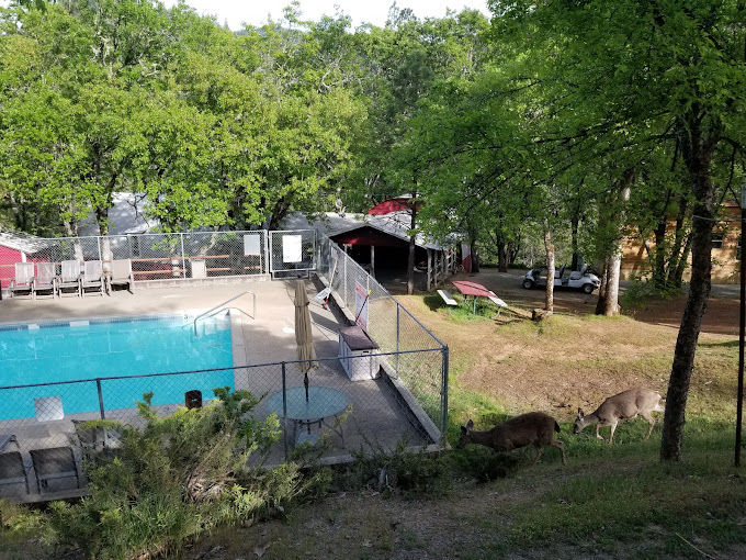 Lakeview Terrace Resort