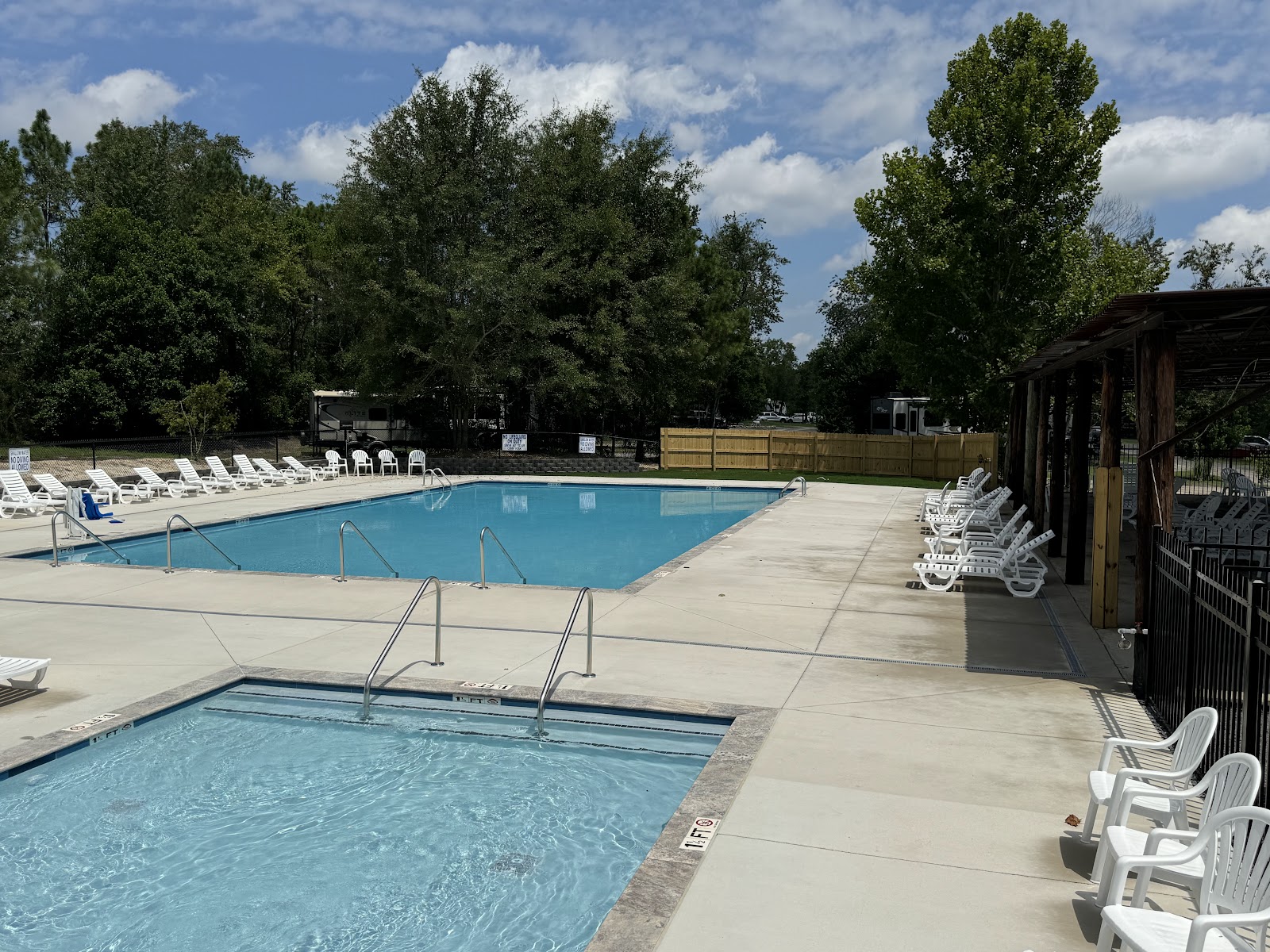 Big Rig Friendly RV Resort