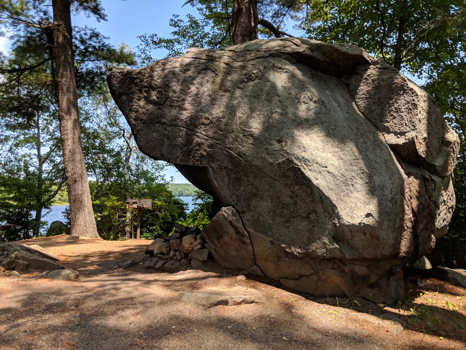 Ayers Lake Family Campground And Cottages