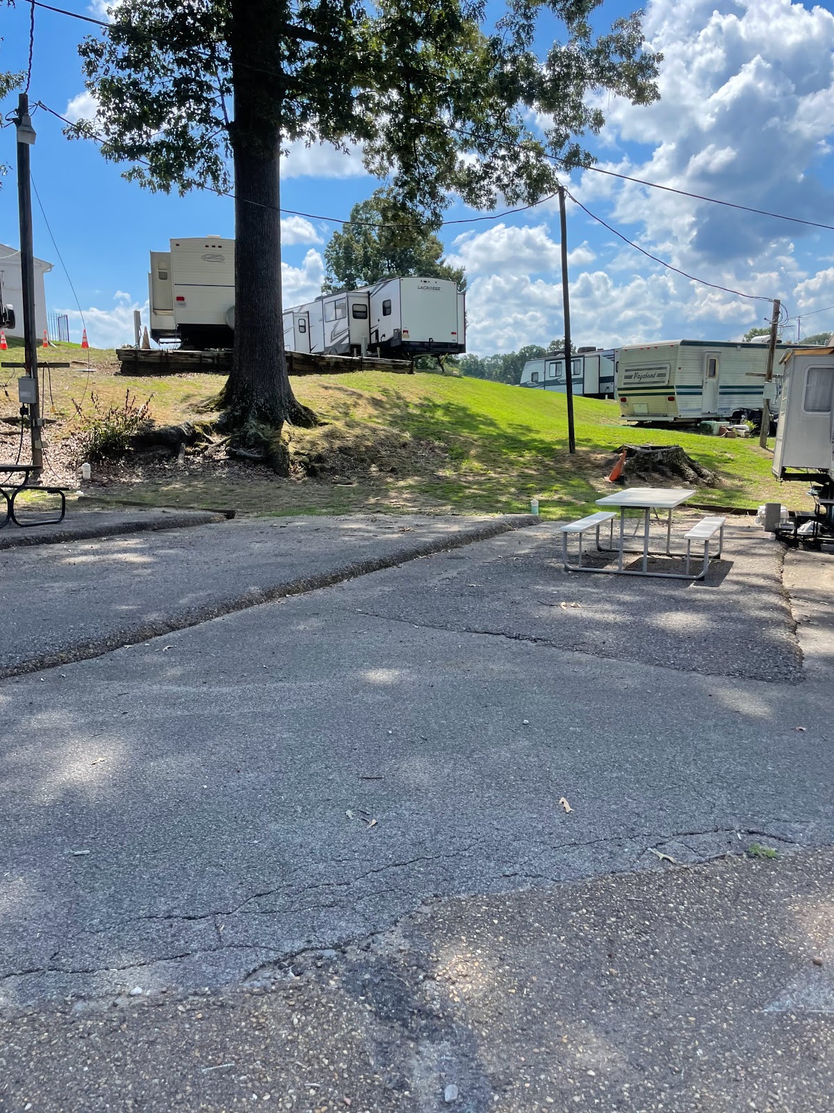 Elvis Presley Boulevard RV Park