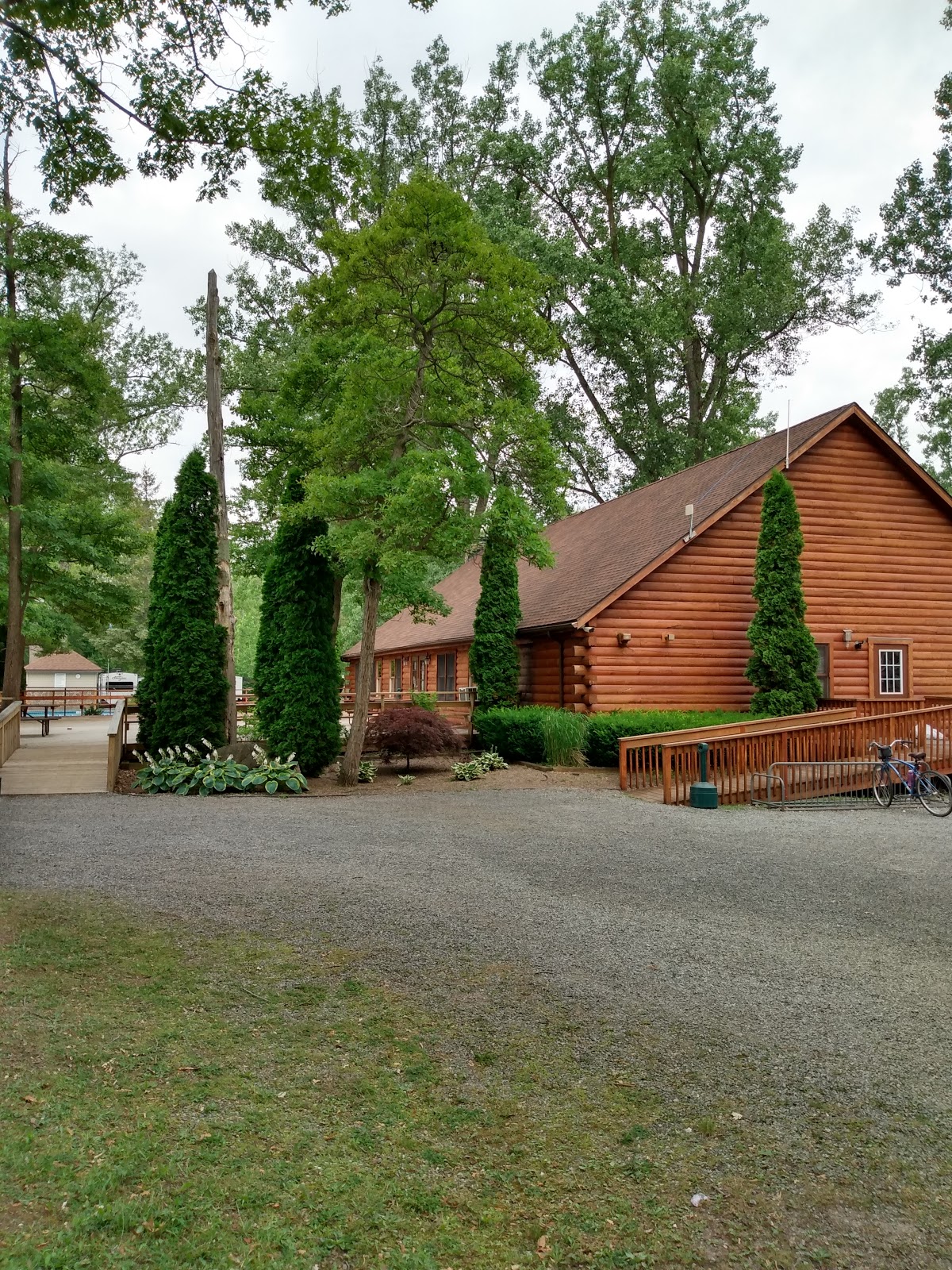 Niagaras Lazy Lakes Camping Resort