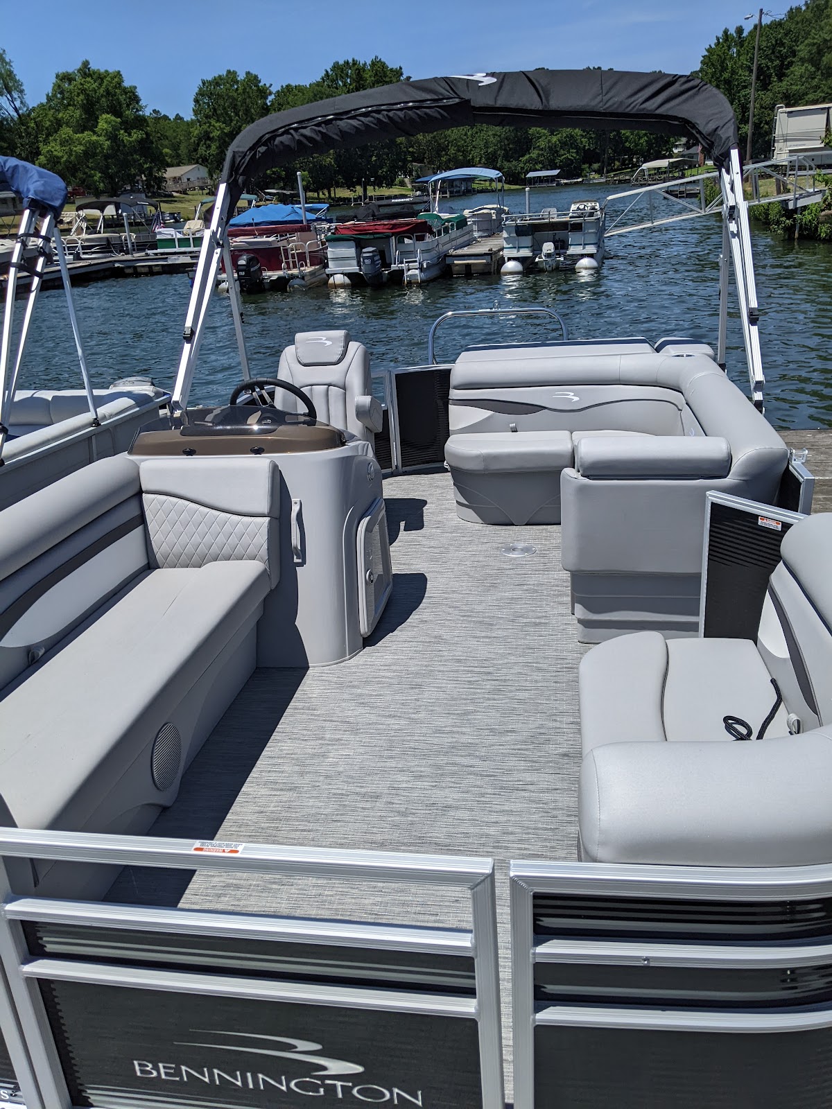 Lighthouse RV Park & Marina