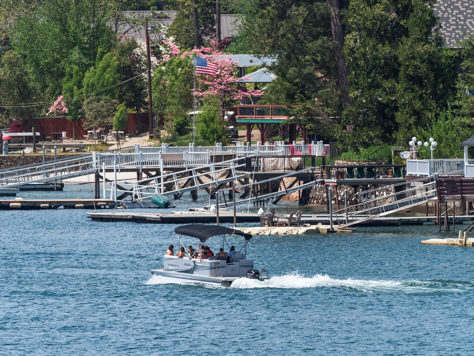 Bass Lake Recreational Resort