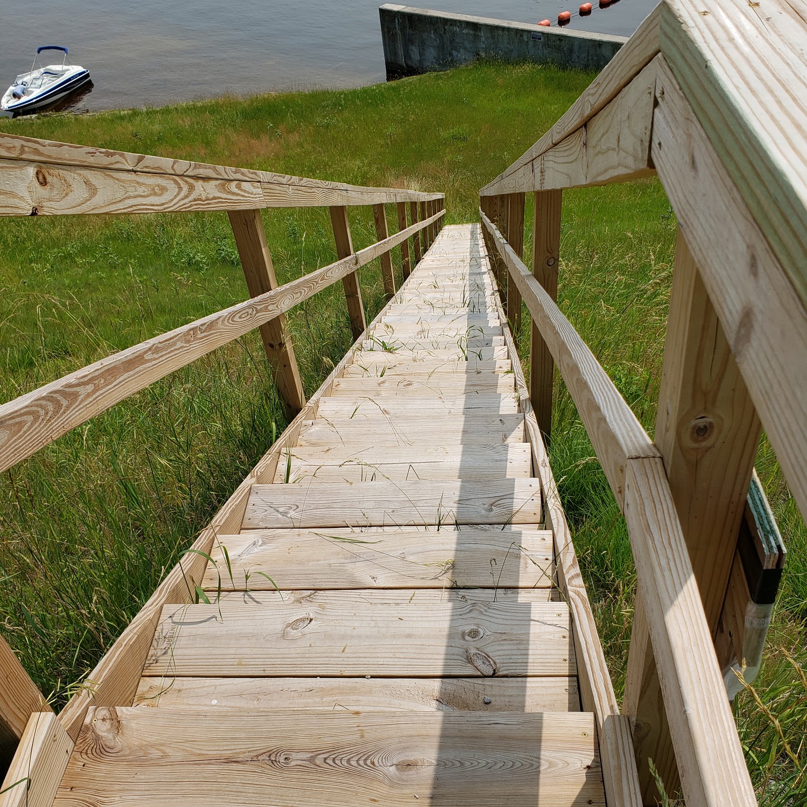 Monument NF Campground