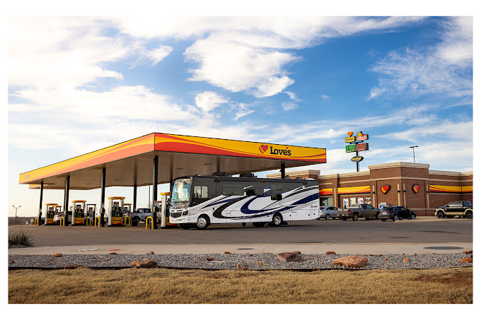 Love’s RV Hookup – Green River