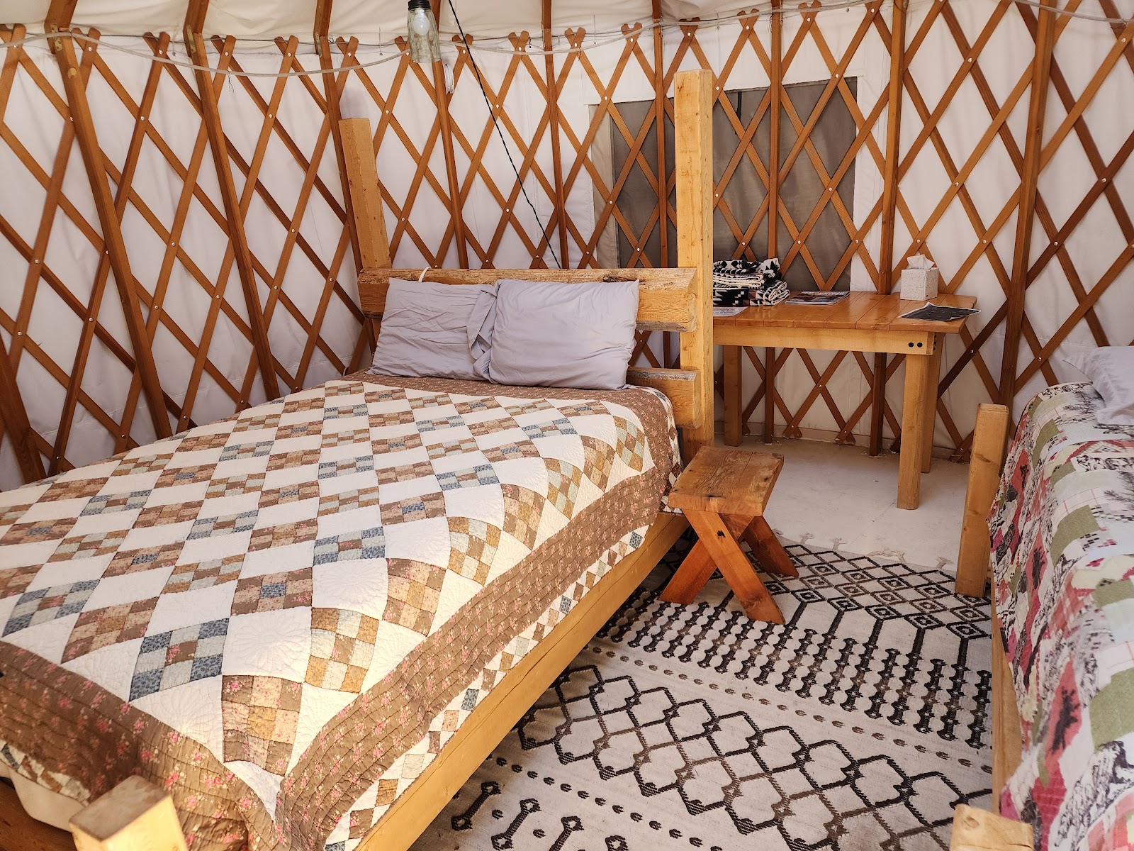 Smiley Creek Lodge and RV Park