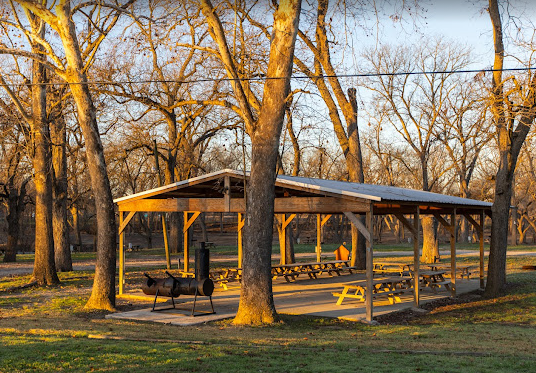 Leisure Camp and RV Park