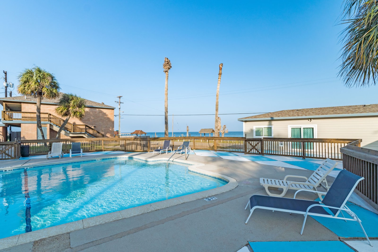 Sandollar Resort and RV Park