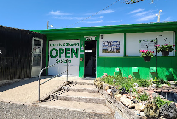 Green Trees Crazy Woman Campground