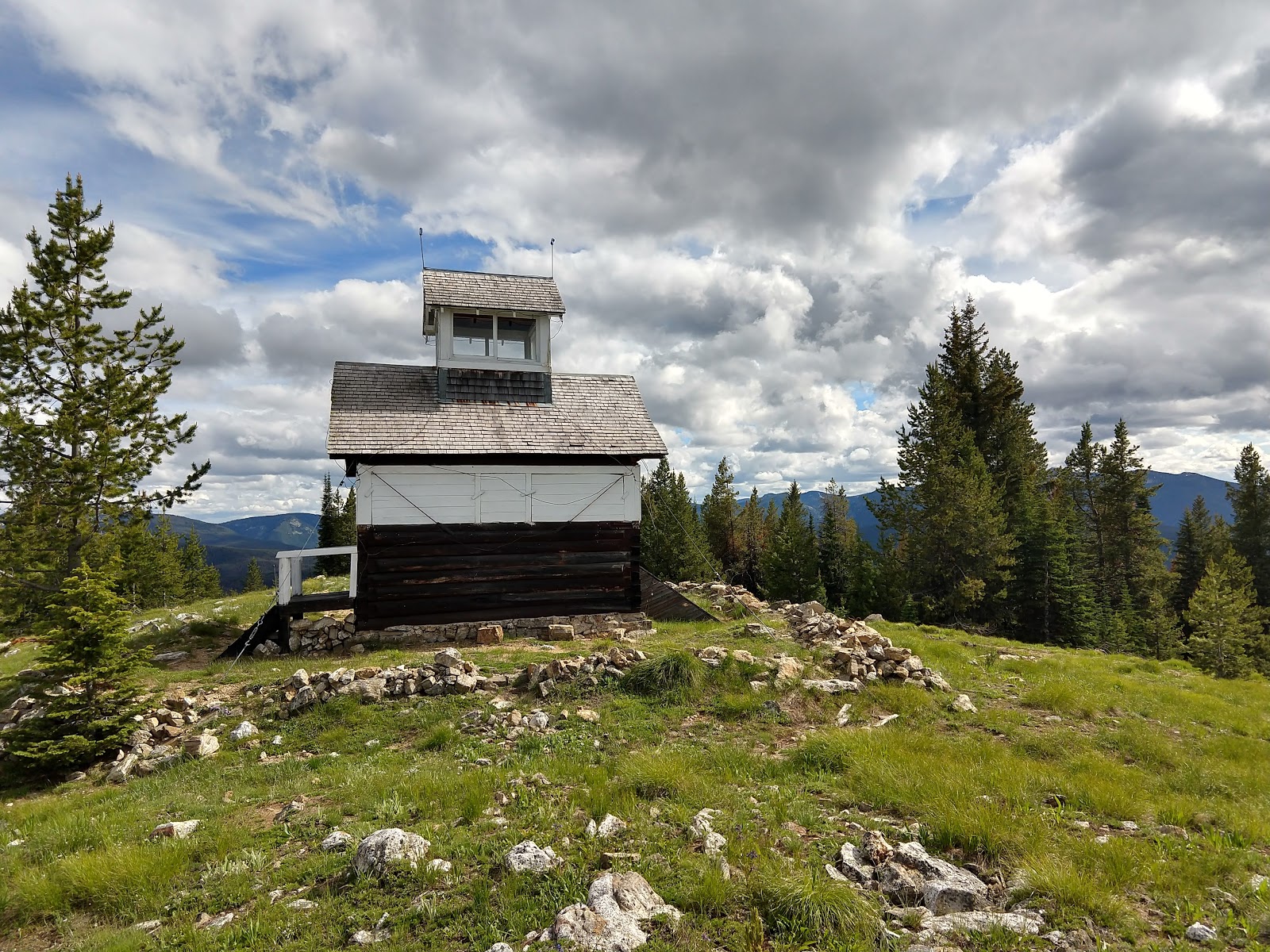 Sourdough Saddle Campground