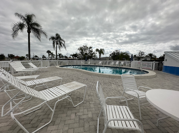 Windward Isle RV And Mobile Home Park