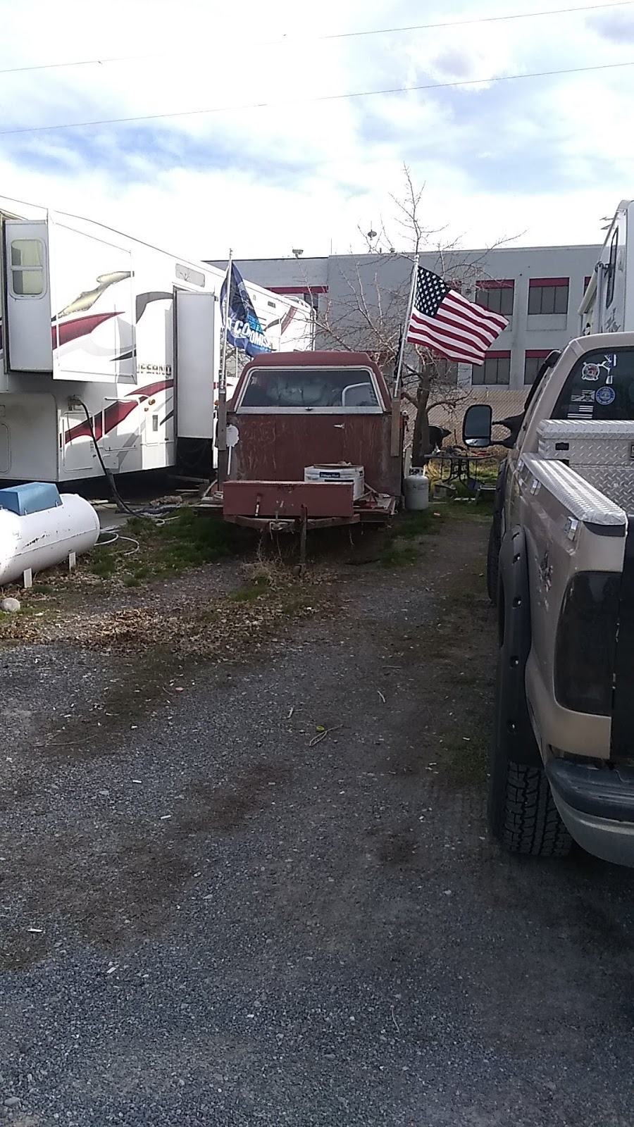 Lake Point Mobile Home and RV Park