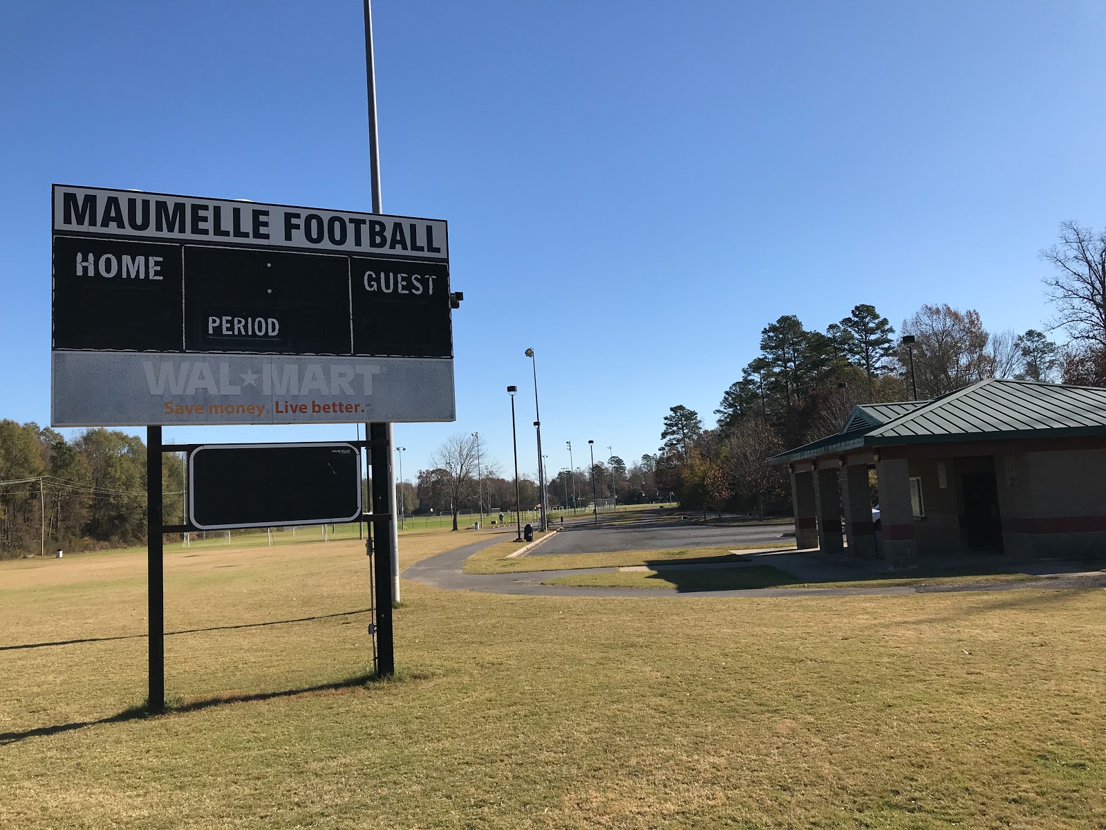 The Rolling Oaks Experience / Tent Camping