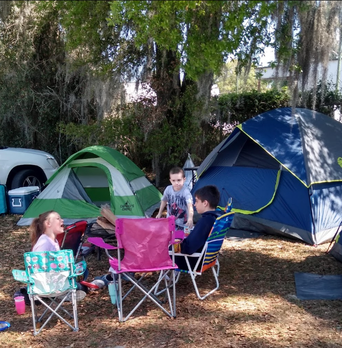 Arrowhead Campsites & Mobile Home Park