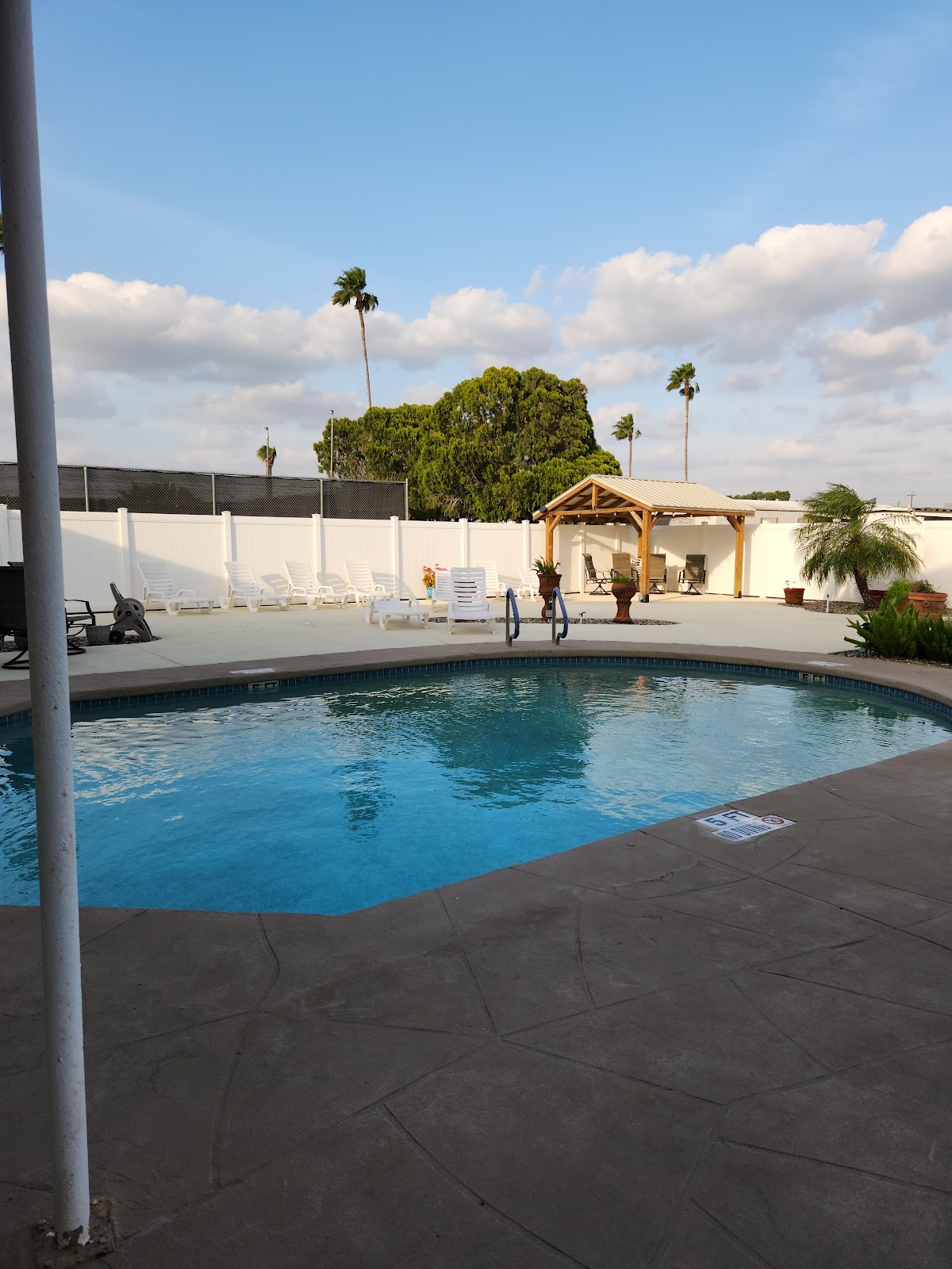 Casa Del Sol RV & Mobile Home Park