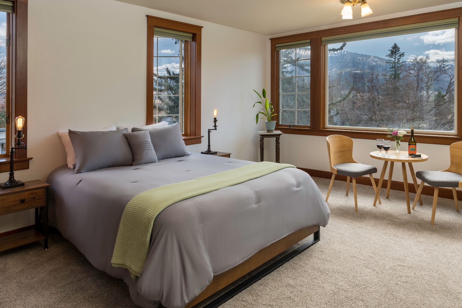 Grandview Inn-Motel and RV Park