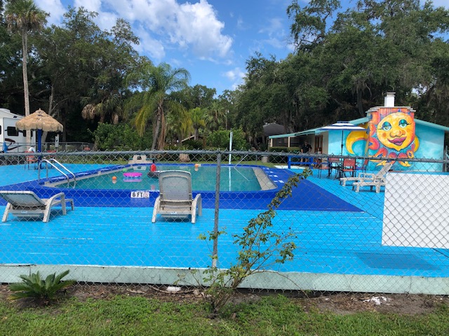 Cedars Lake MH & RV Park