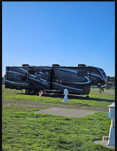Shoreline RV Park & Campground