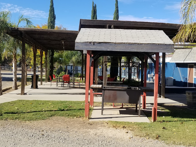 Oasis West RV Park