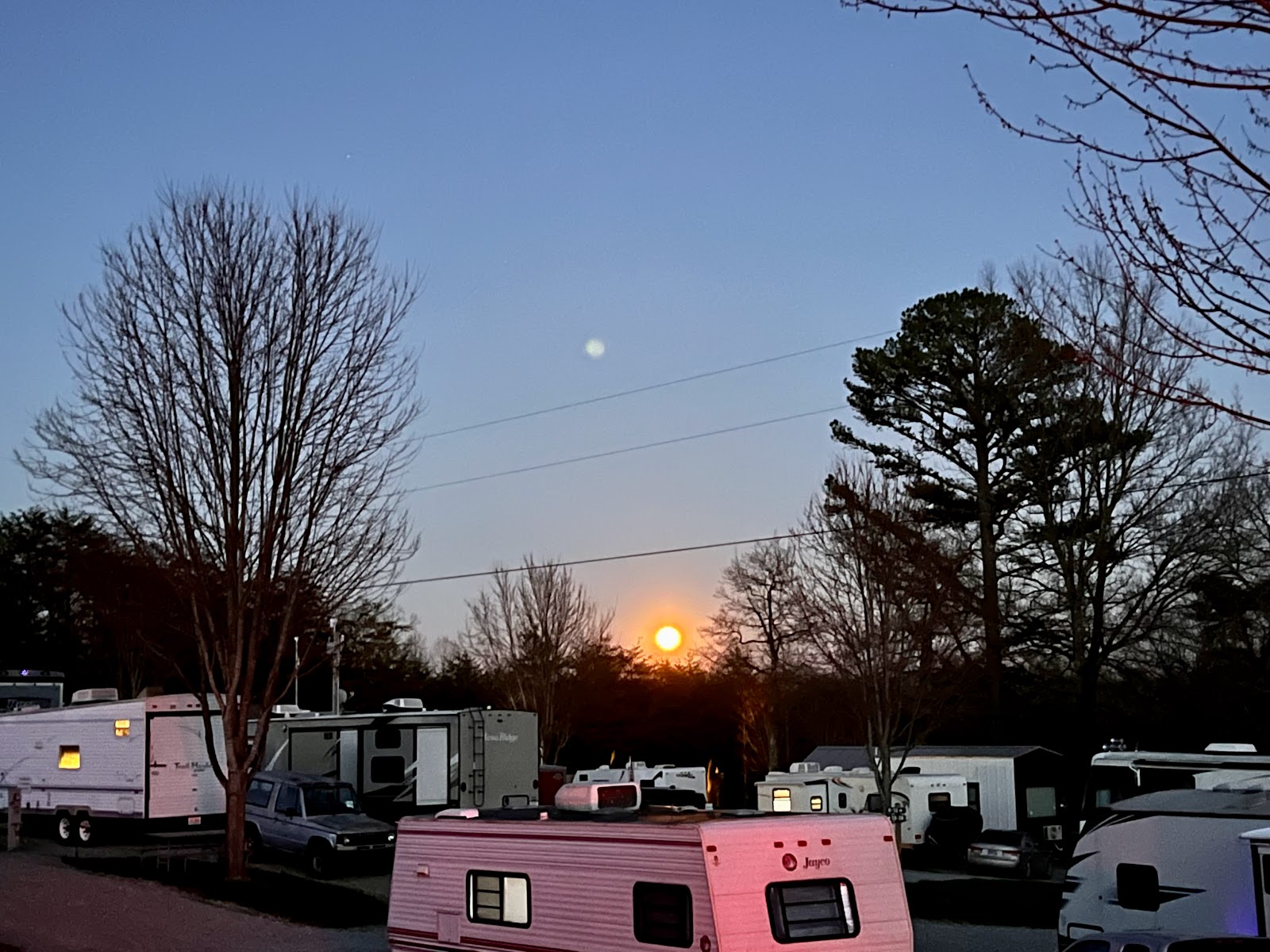 Mountain Glen RV Park & Campground