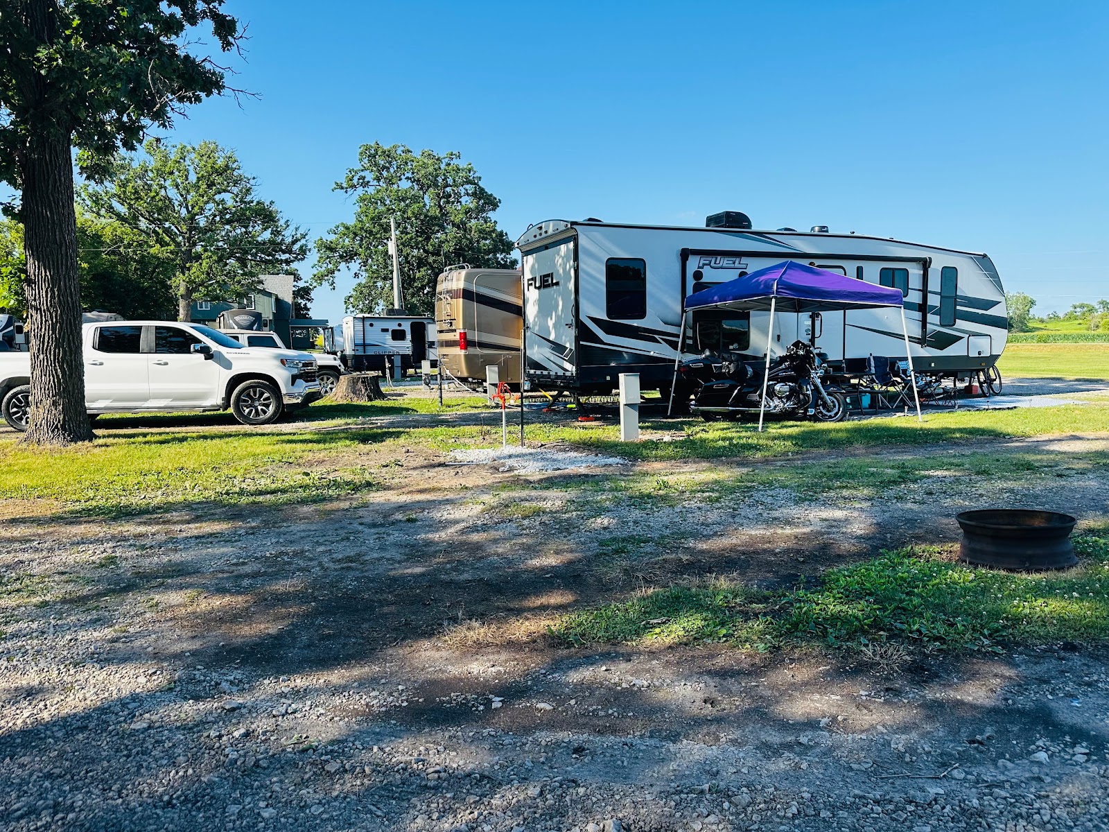 Whispering Oaks Campground