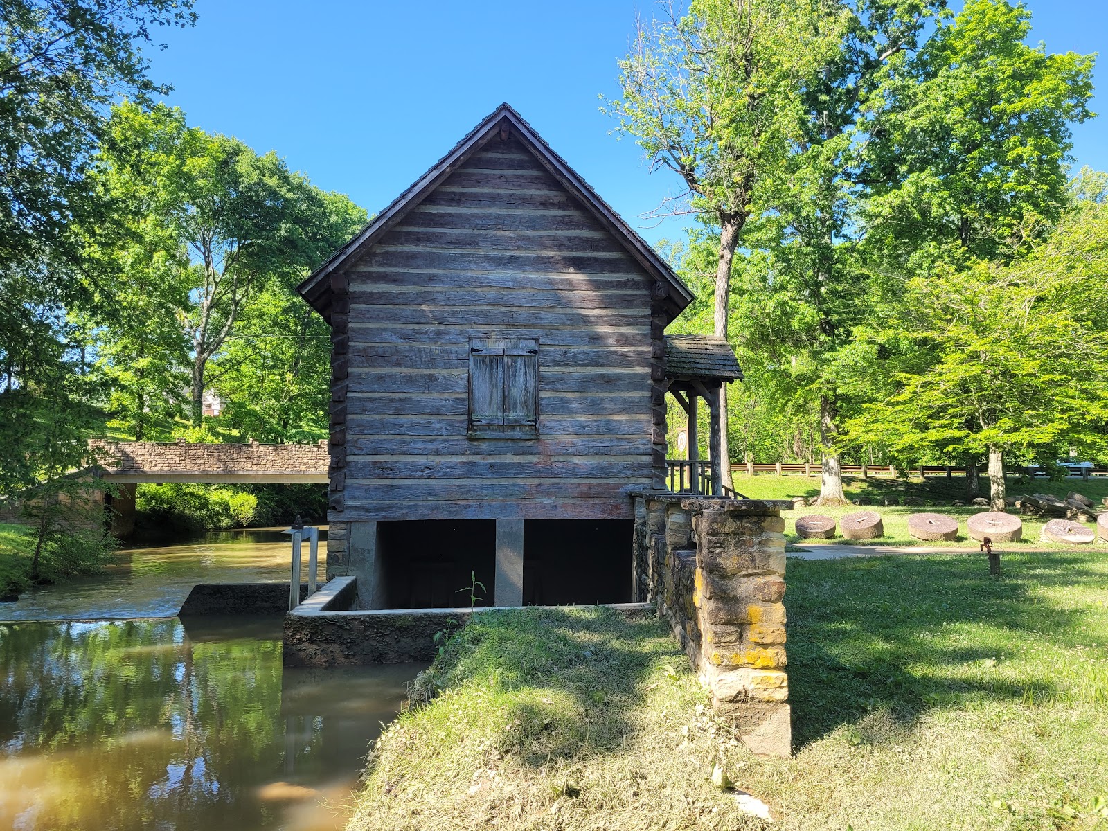 London Dock & Rockcastle Campground