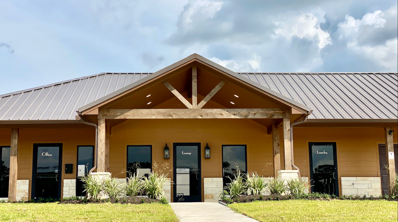 Grand Pines of Texas RV Resort