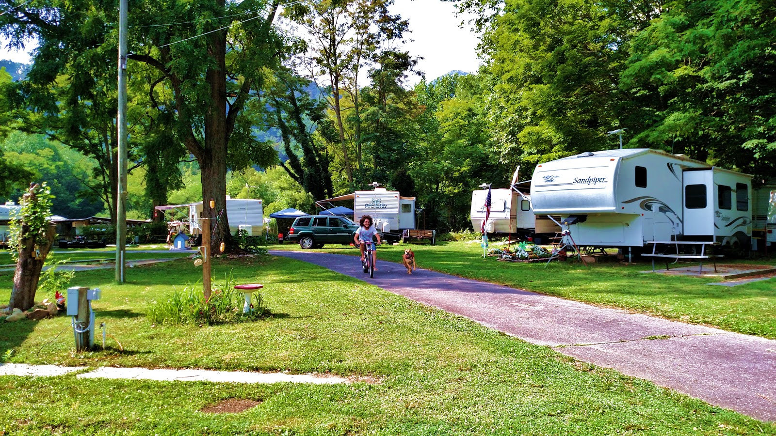 Hasty Hide-away Campground