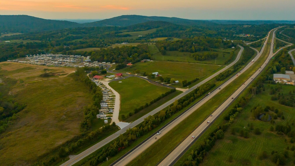 Hog Valley RV & Treehouse Resort