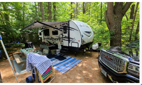Hinsdale Campground At Thicket Hill Village