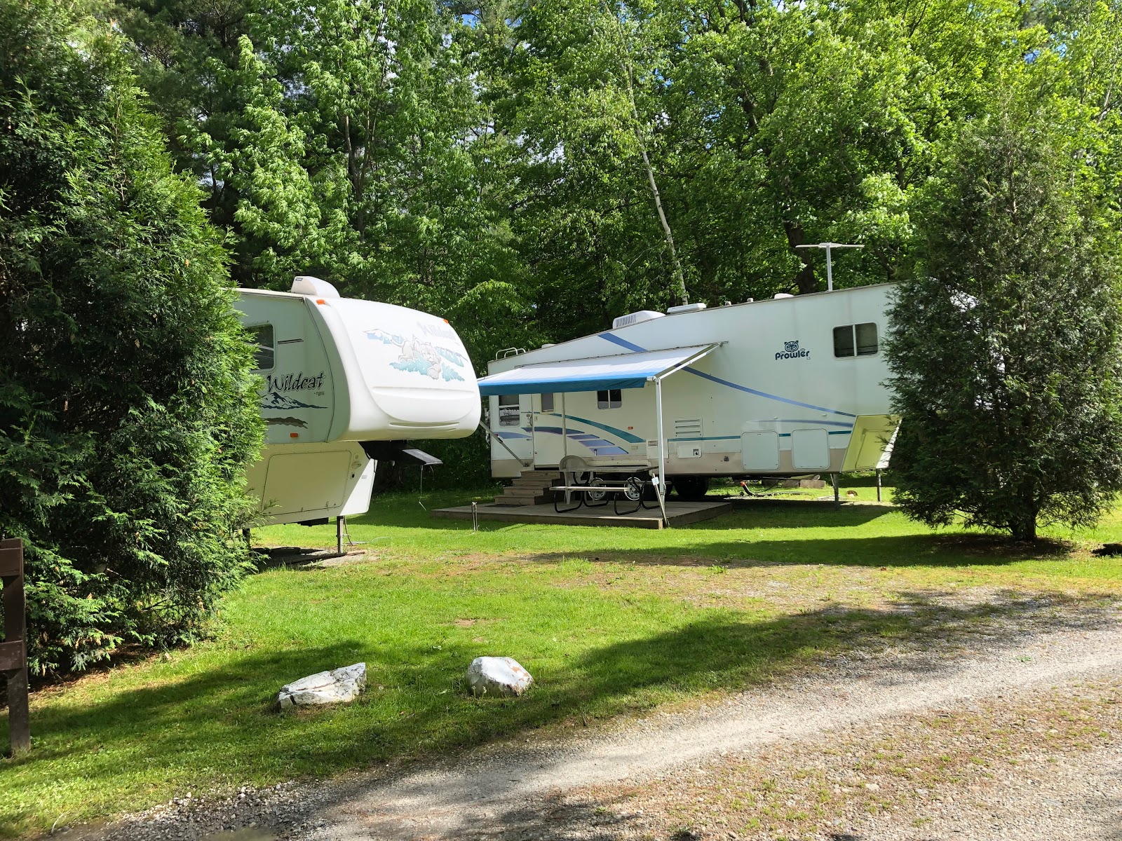 Bonnie Brae Cabins & Campsites