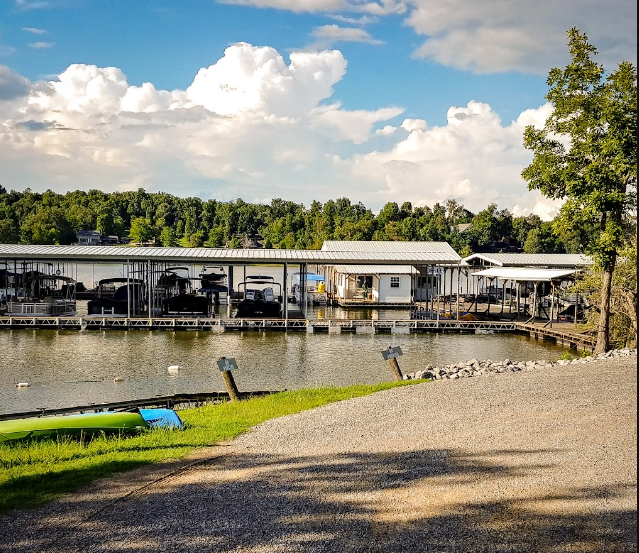 Malcolm Creek Resort