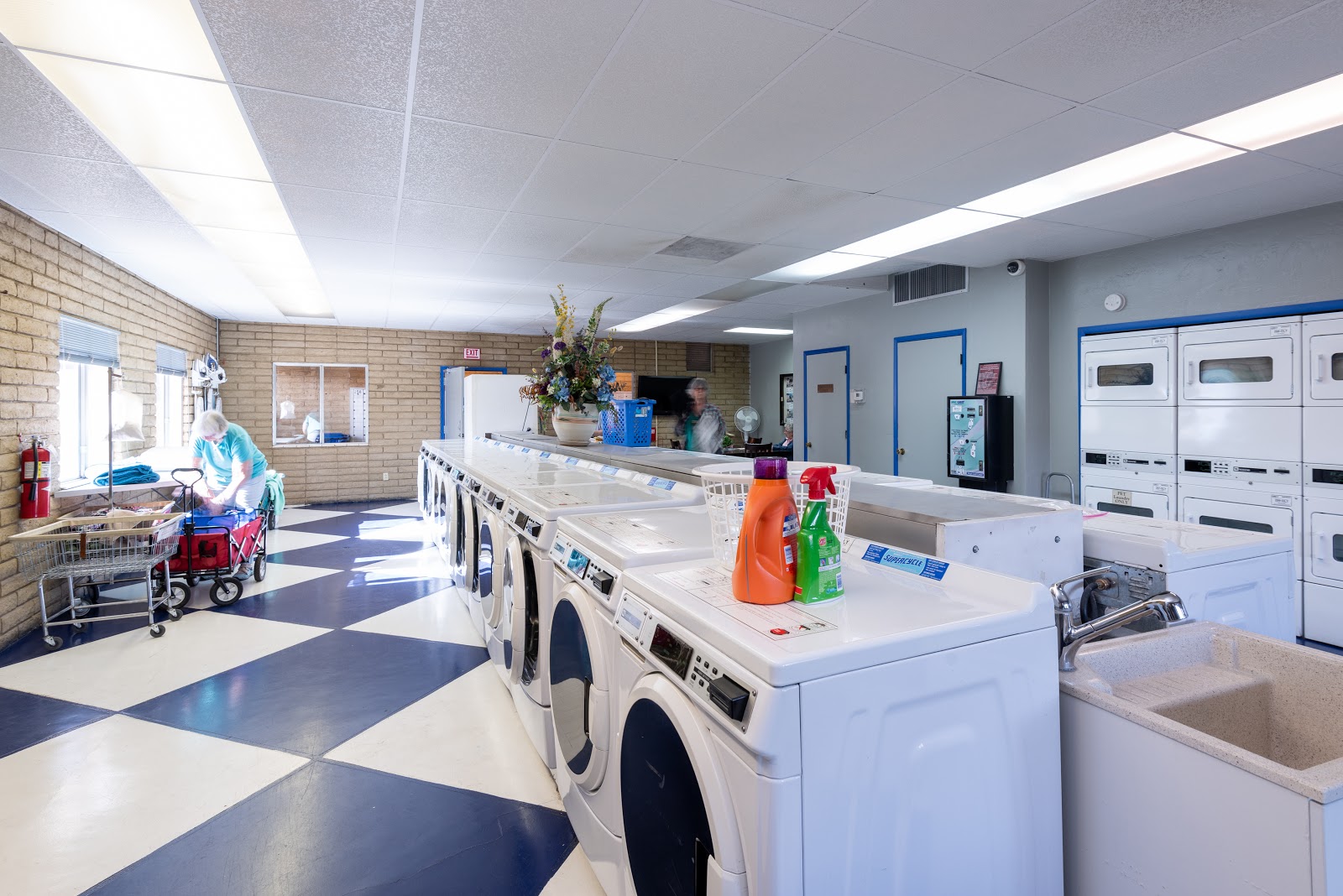 Far Horizons Trailer Village